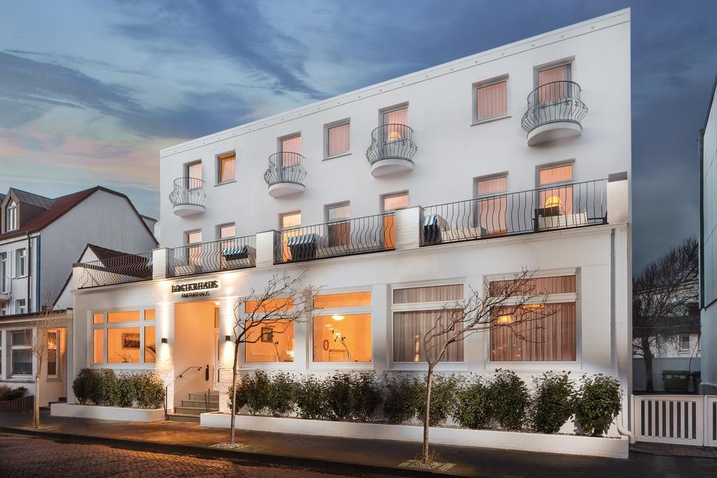 โลเกียร์เฮาส์ อัม ราเทาส์ Hotel นอร์เดอร์ไน ภายนอก รูปภาพ